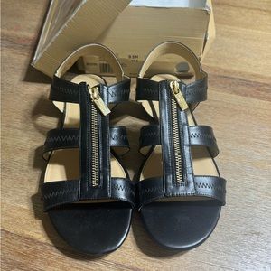Michael Kors, Berkeley Flats